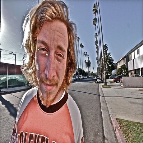 460>_9468890